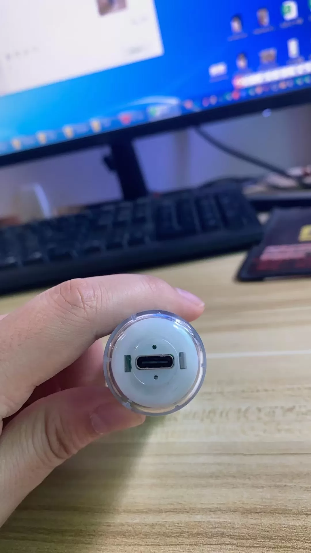 Hebat BOOM 7000 Puffs 喜貝電子煙